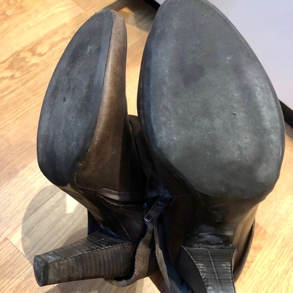 Boots - Picture 2 of 5